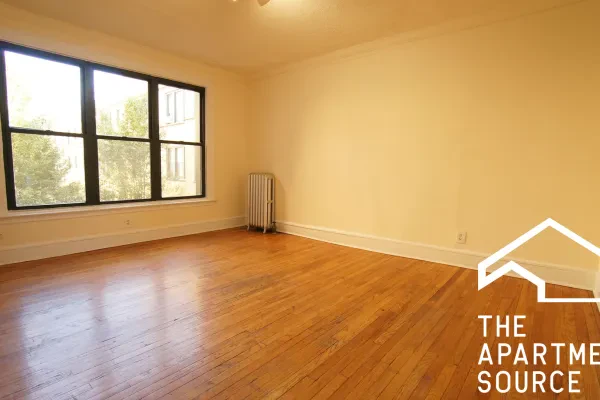 2334 North Spaulding Avenue #2B
