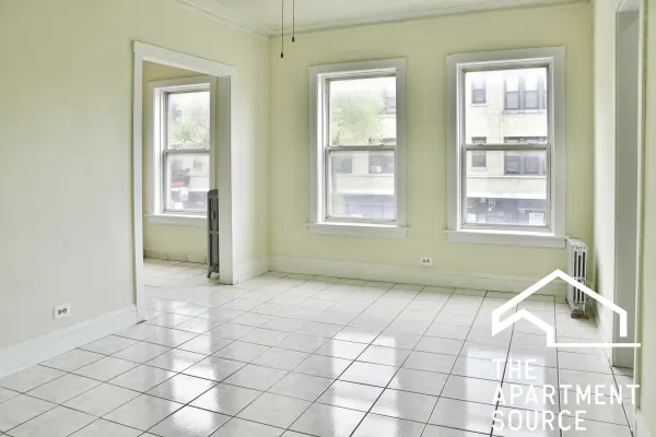 2712 North Milwaukee Avenue #205