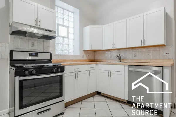 2202 West Belmont Avenue #1R