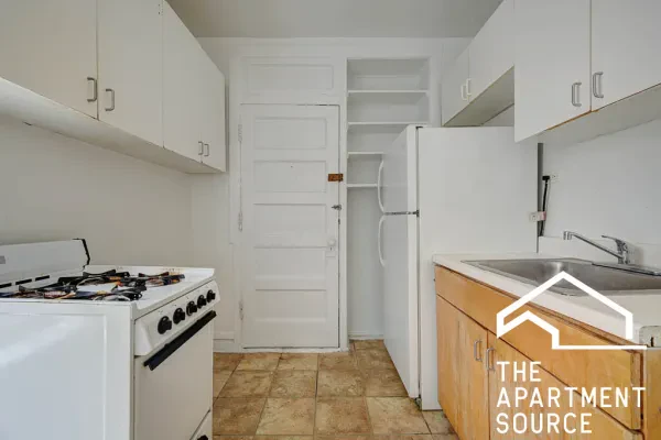 2706 North Spaulding Avenue #1FF