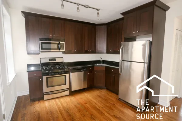 3814 North Sheffield Avenue #3W