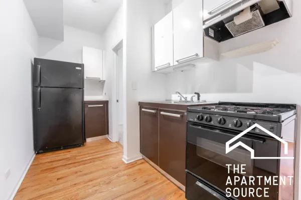 5054 North Winthrop Avenue #205