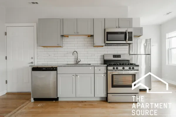 5610 North Western Avenue #203