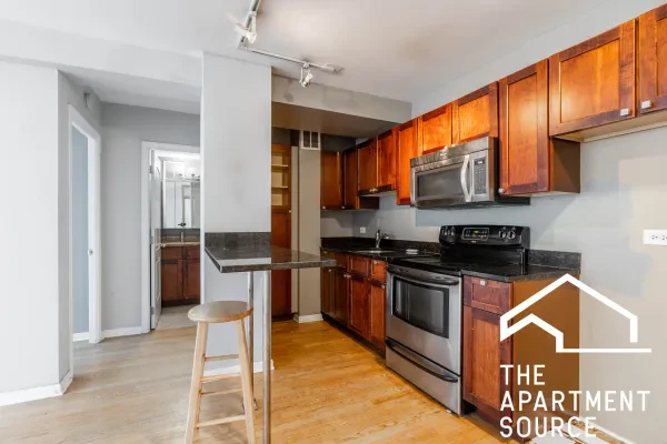 4180 North Marine Drive #701