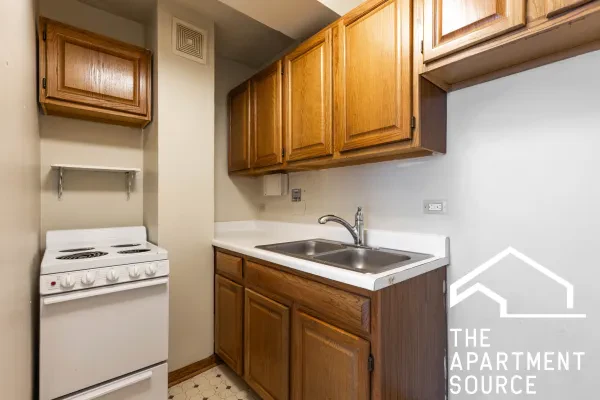 4180 North Marine Drive #1403