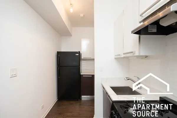 5054 North Winthrop Avenue #309