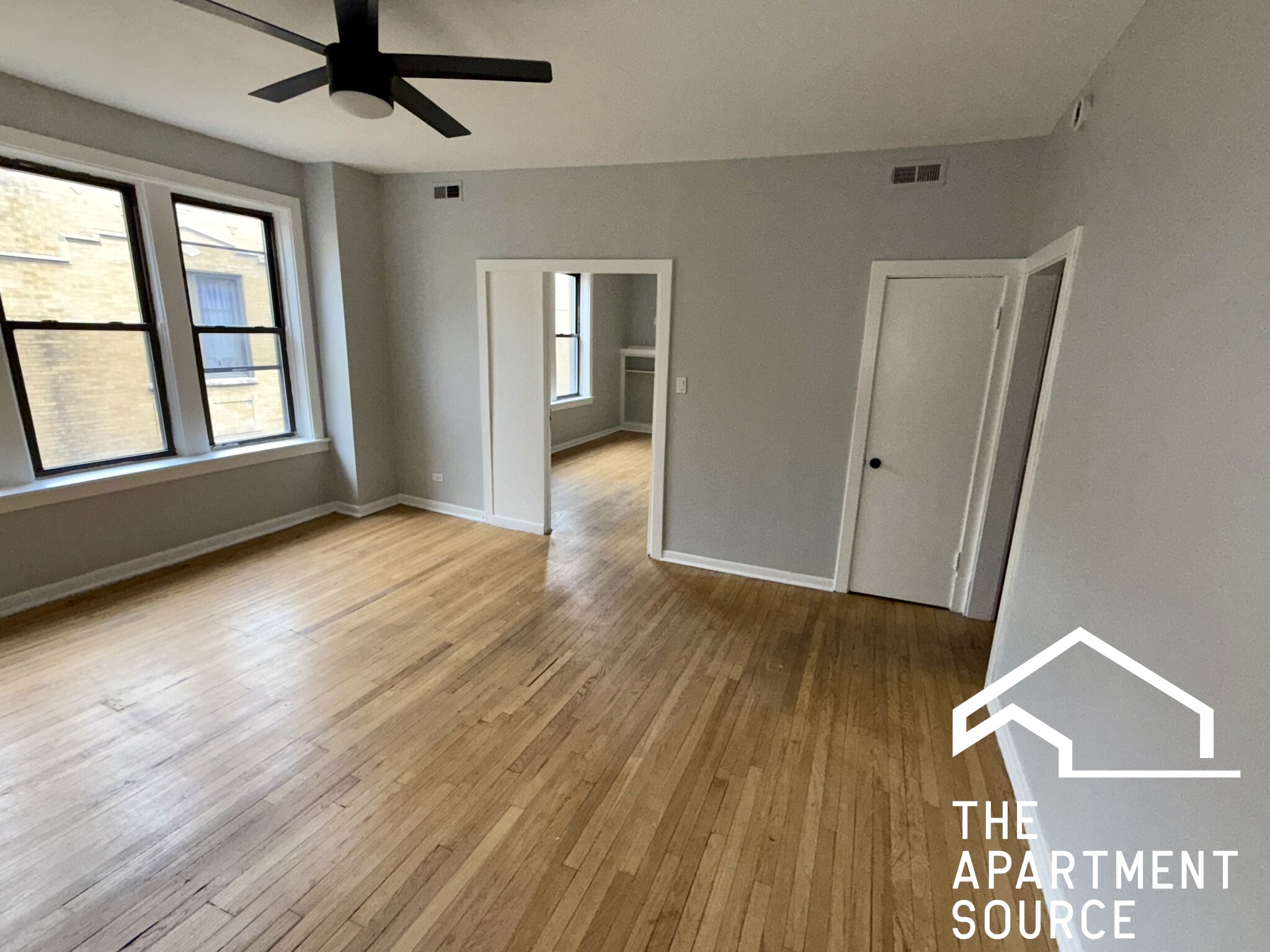 1024 East Hyde Park Boulevard #3S
