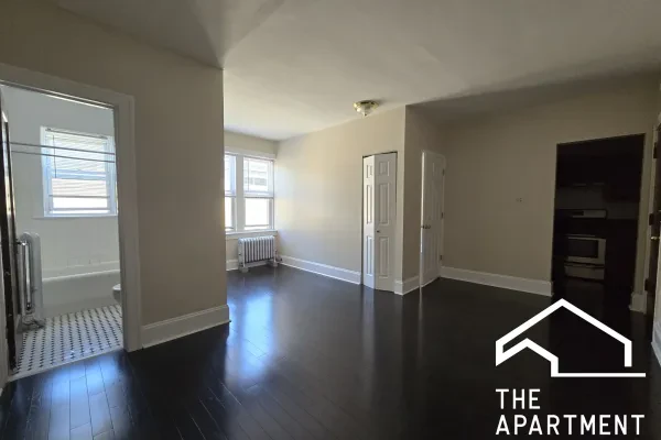 1333 West Birchwood Avenue #304