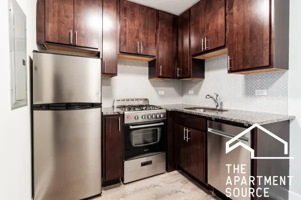 530 West Surf Street #417
