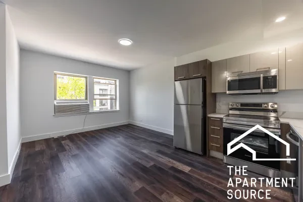 1555 West Hollywood Avenue #411