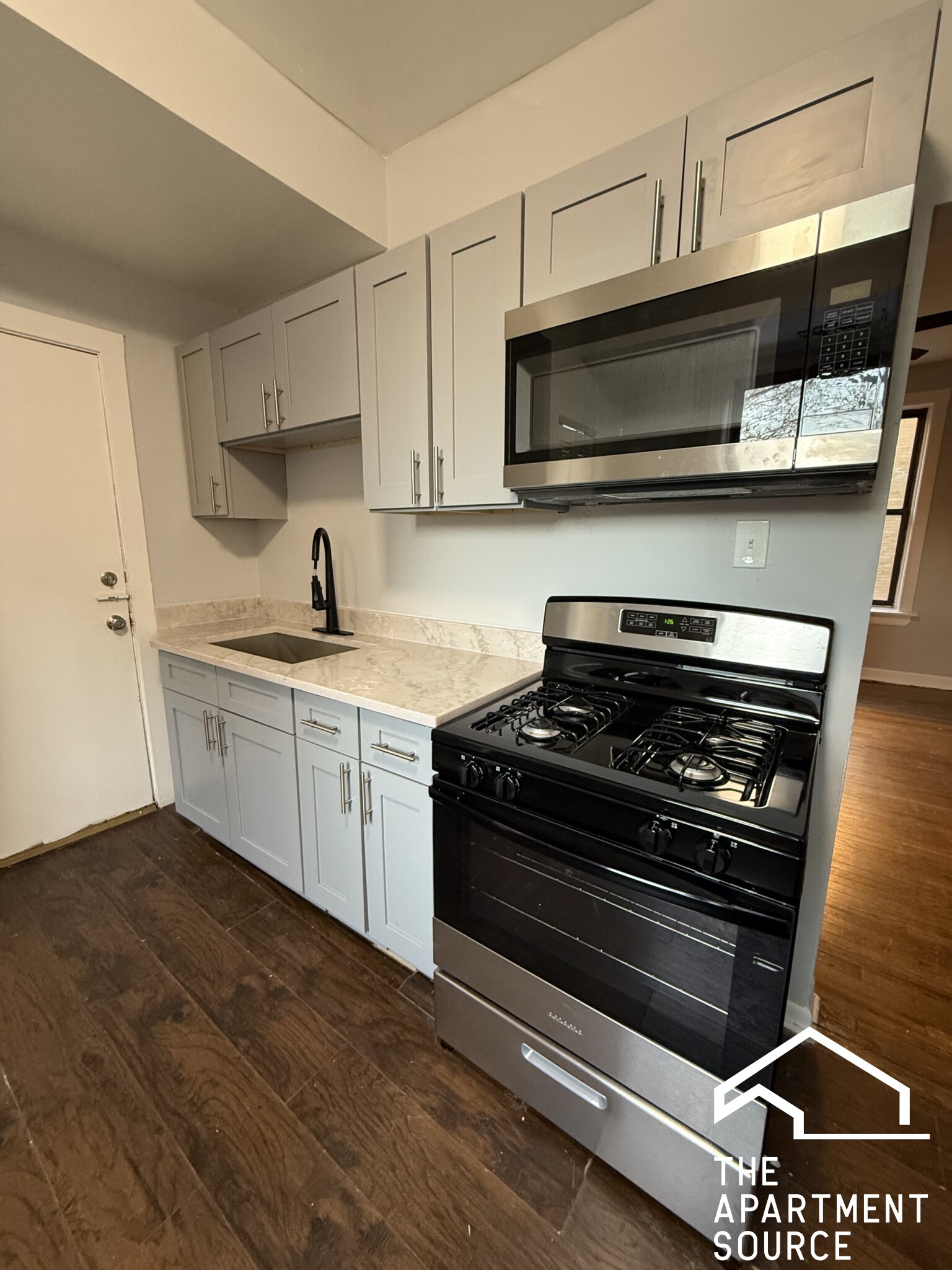 1024 East Hyde Park Boulevard #1N