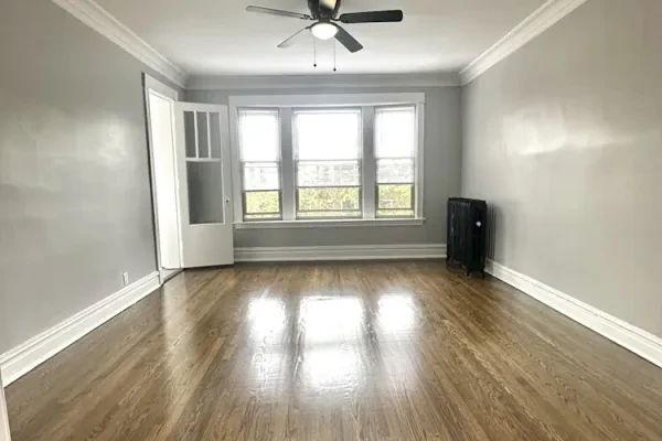 1214 West Rosemont Avenue #3