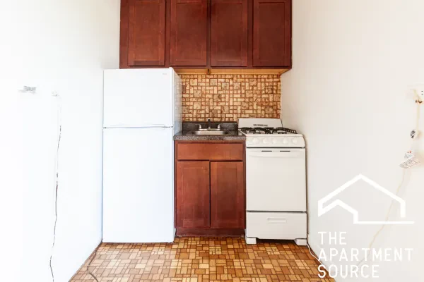 739 West Belmont Avenue #414