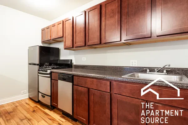 817 West Cornelia Avenue #108
