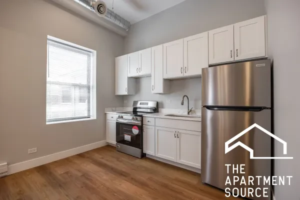 1219 West Devon Avenue #203