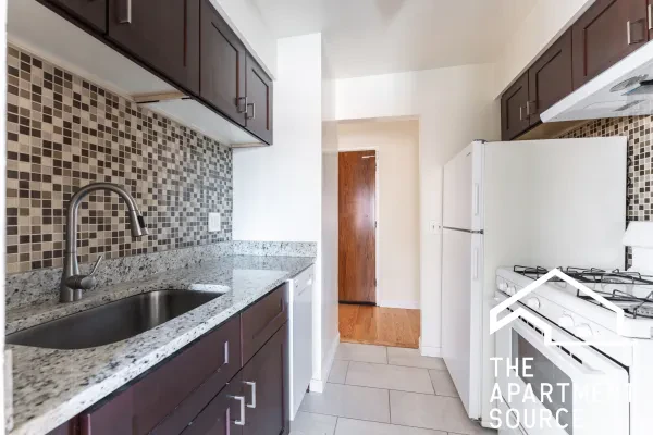 5820 North Sheridan Road #212