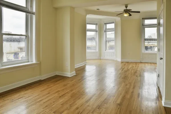 3358 North Sheffield Avenue #2