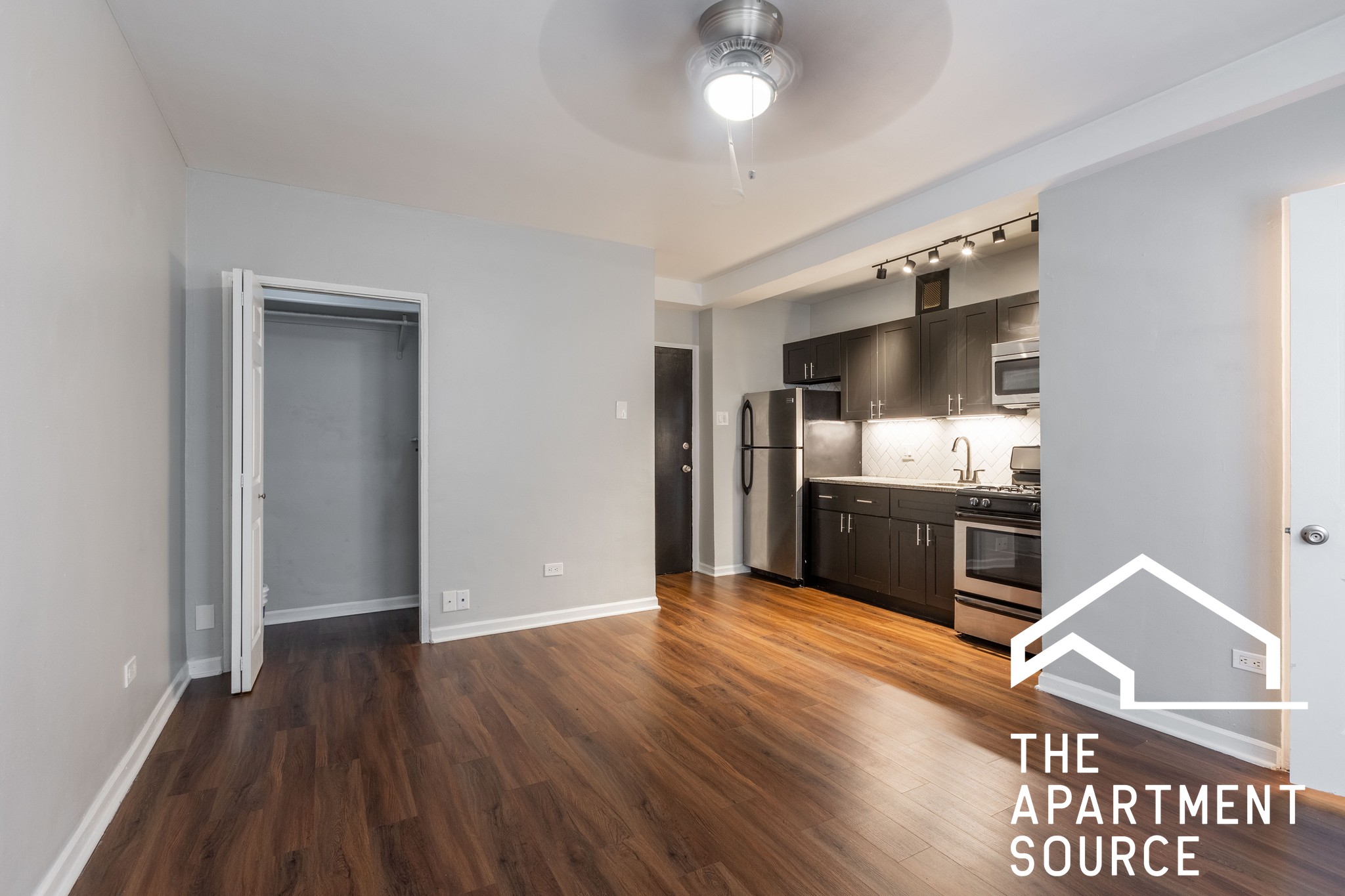 1140 North Lasalle Drive #319