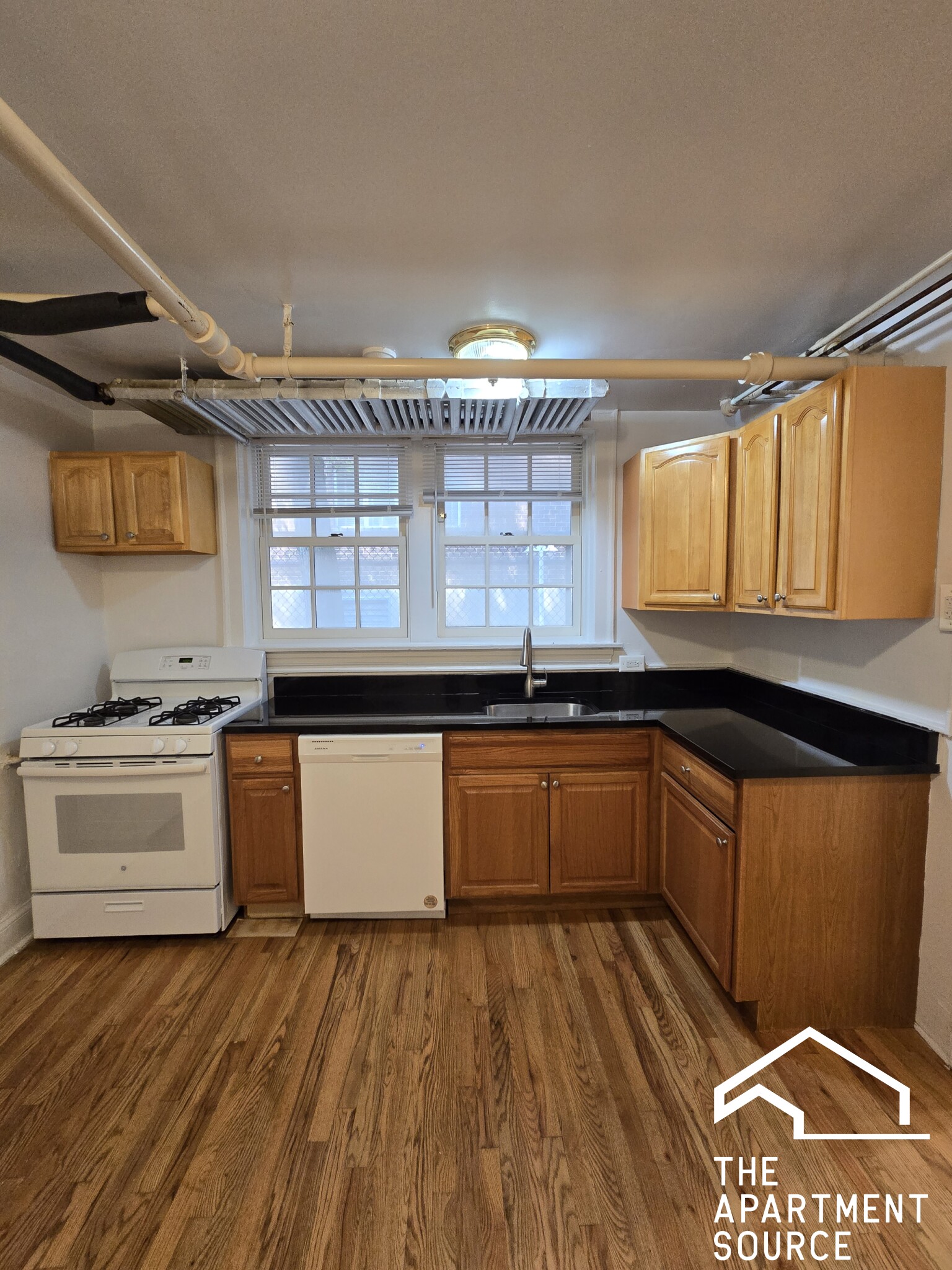 1454 Oak Avenue #3E