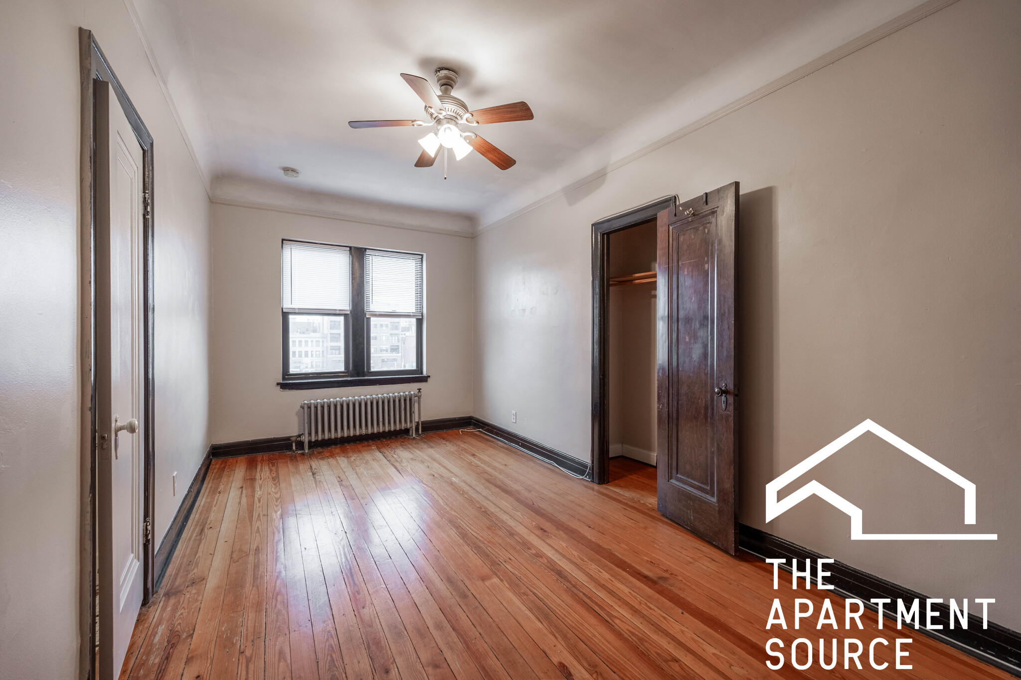 948 West Cuyler Avenue #215