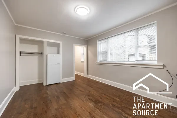 6912 North Ashland Avenue #403