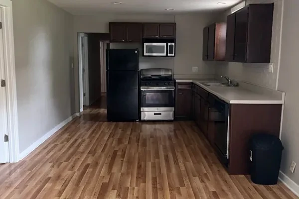1037 West Polk Street #1R