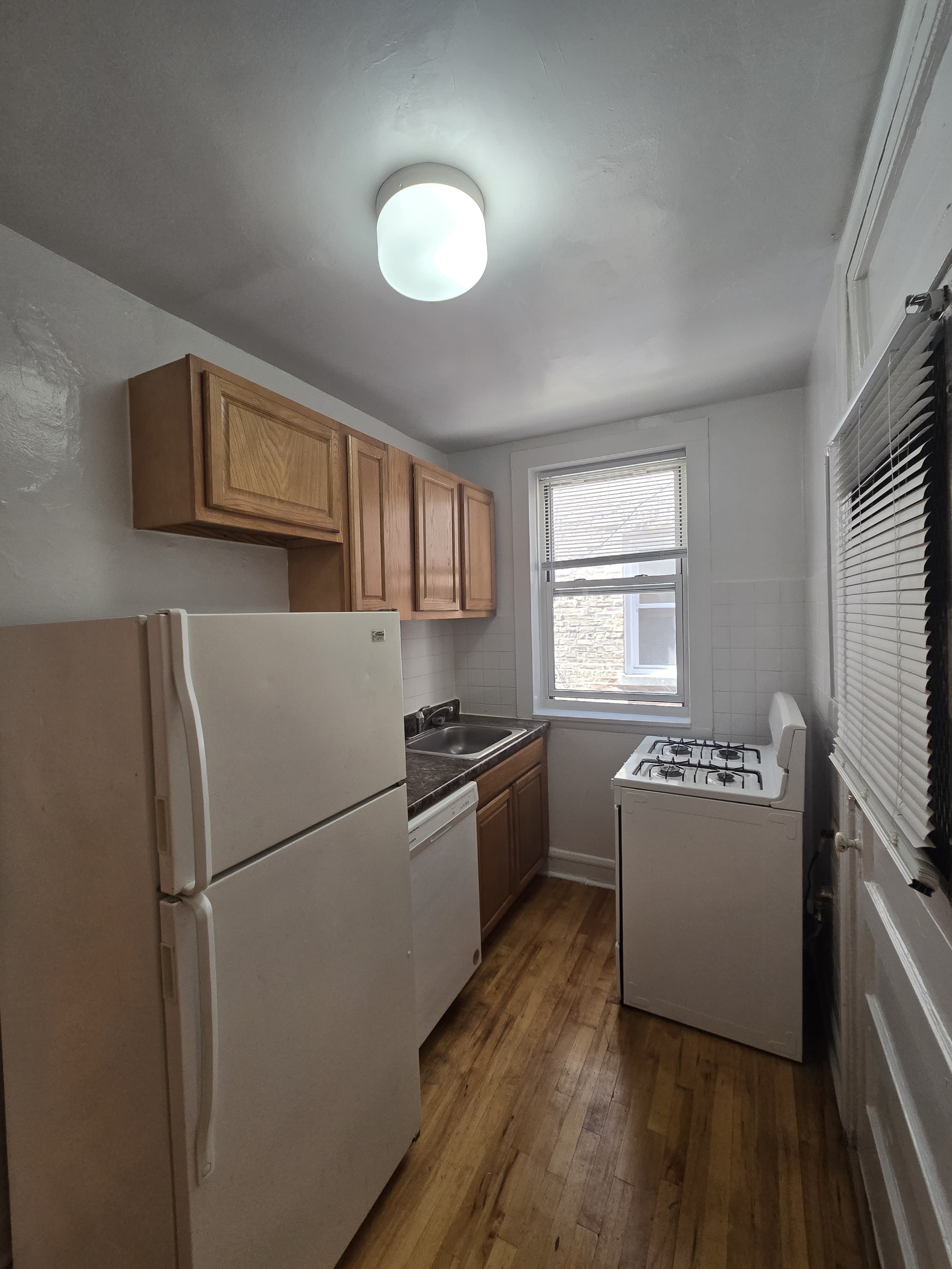 1806 West Farwell Avenue #1A