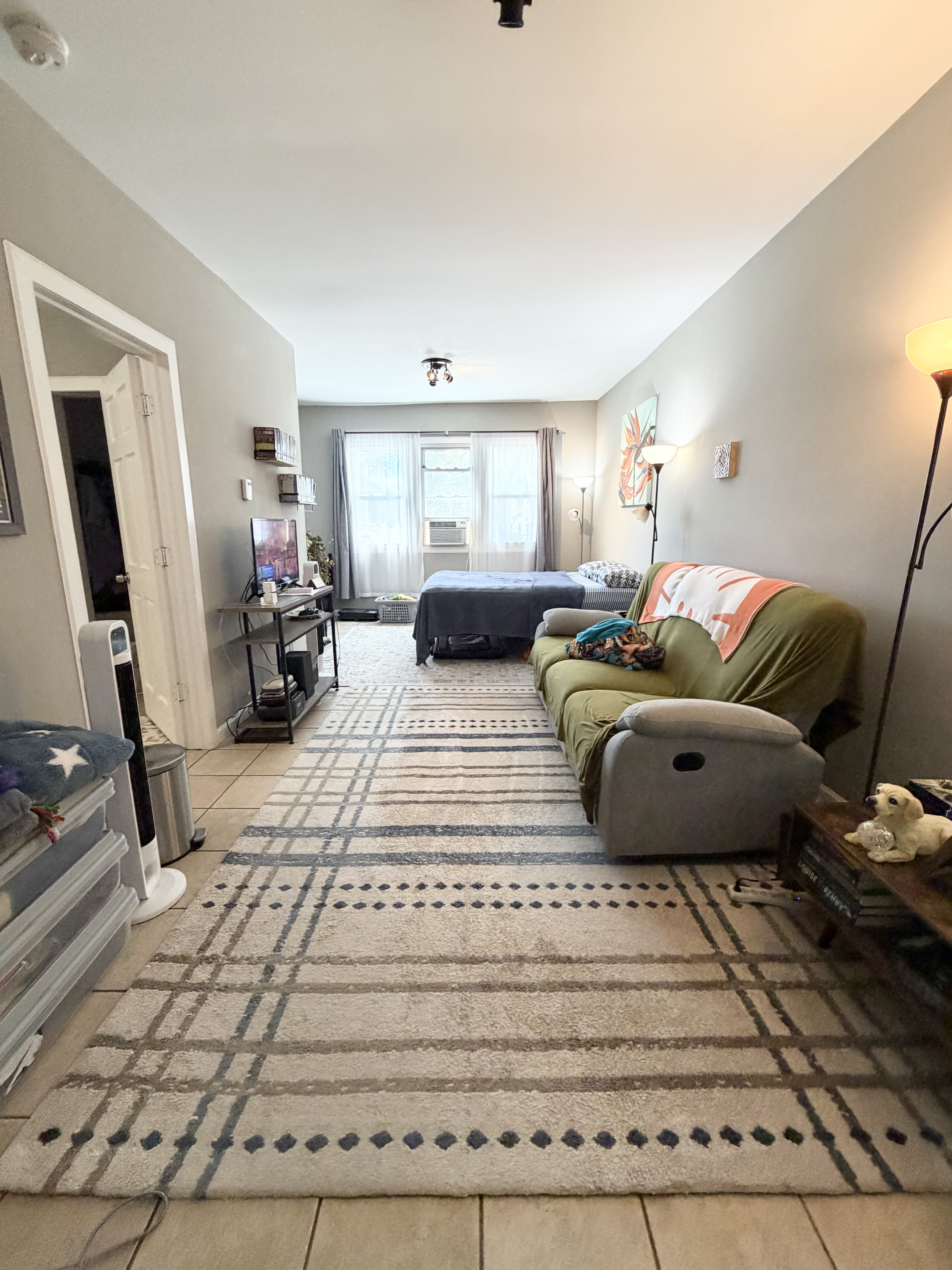 1336 West Cullerton Street #1F