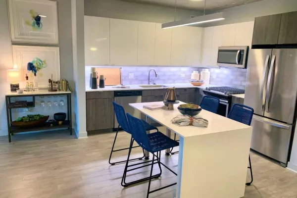 1025 West Addison Street #632