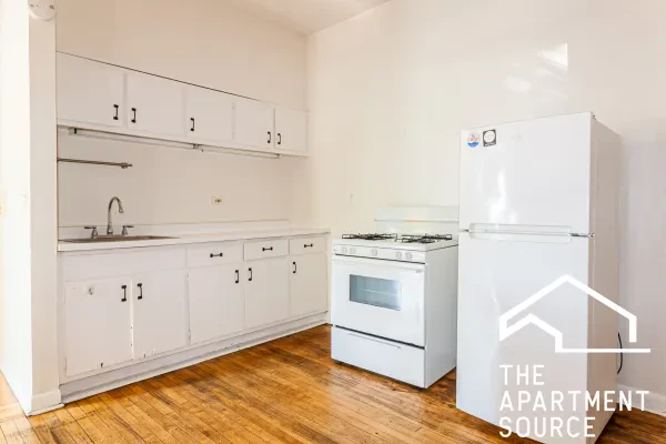 923 West Waveland Avenue #1D