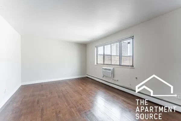5851 North Winthrop Avenue #501