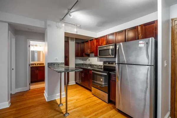 4180 North Marine Drive #303