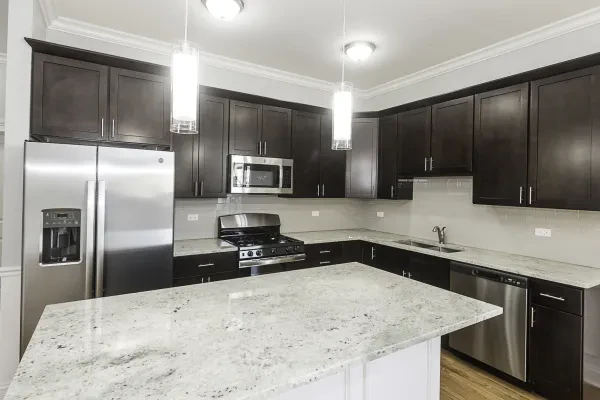 520 North Western Avenue #2D