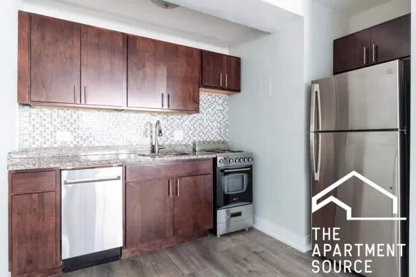 445 West Wellington Avenue #15D