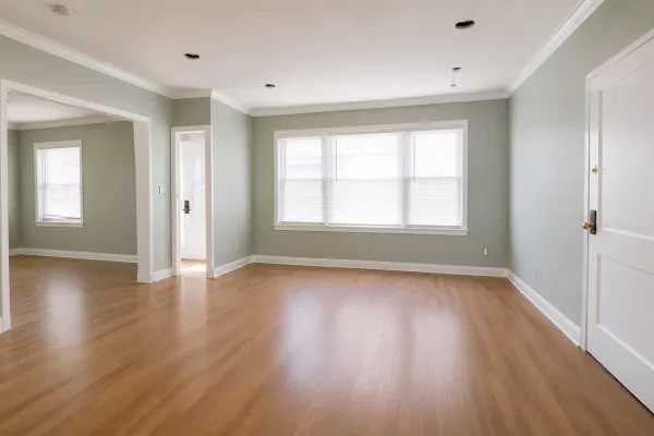 4763 North Manor Avenue #1