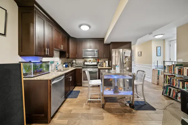 3138 North Elston Avenue #CH