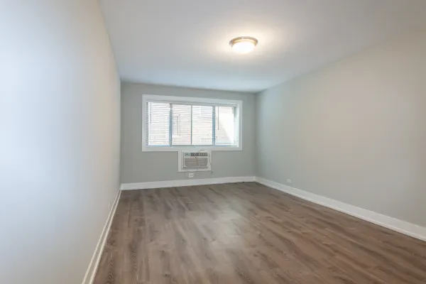 530 West Surf Street #219
