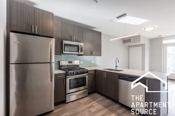 1552 North North Park Avenue #507