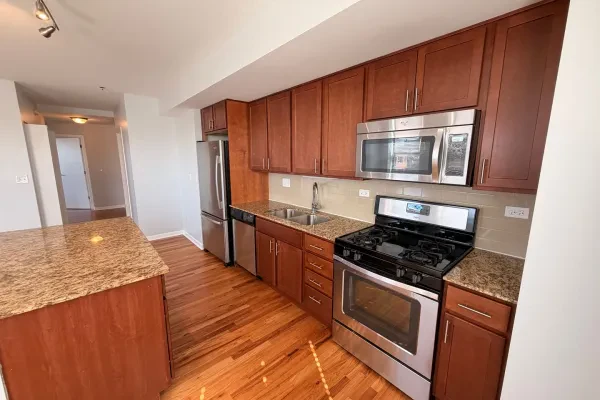 1337 West Fargo Avenue #1004