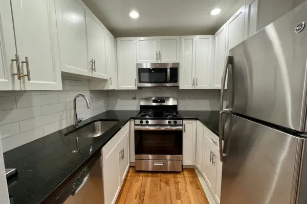 6954 North Sheridan Road #316