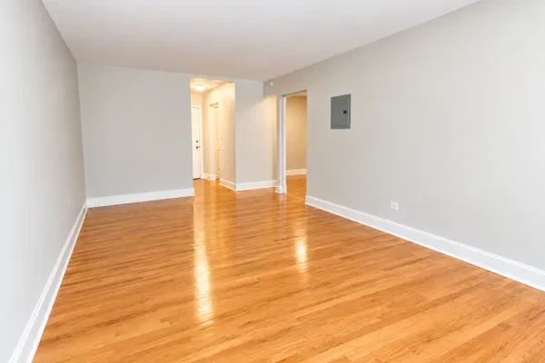 6954 North Sheridan Road #415