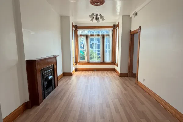 2734 West Haddon Avenue #2
