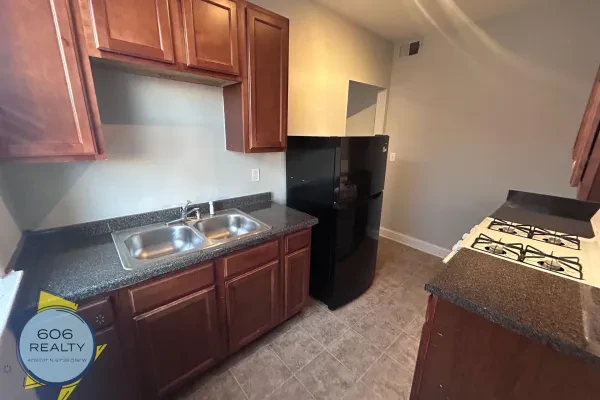 7346 North Damen Avenue #1