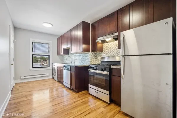 811 Elm Street #210