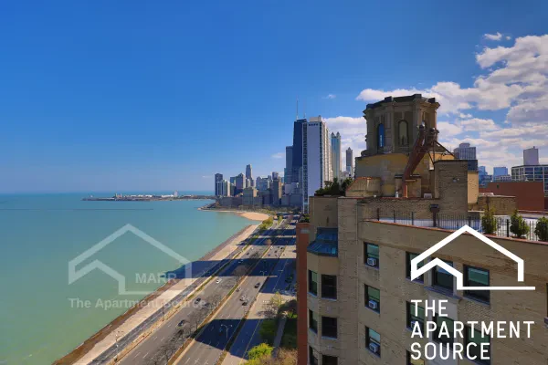 1400 North Lake Shore Drive #005T