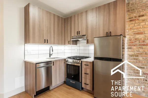 4602 North Winchester Avenue #3E
