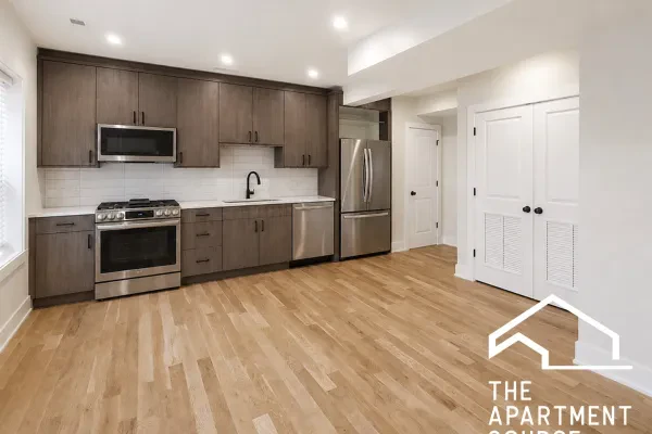 3356 North Sheffield Avenue #3
