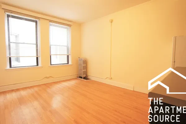 2779 North Milwaukee Avenue #108