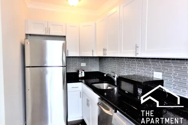 2129 North Dayton Street #306