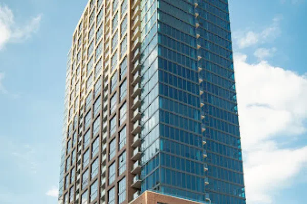 637 North Wells Street #2815
